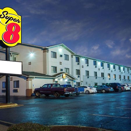 Super 8 By Wyndham Hot Springs Exterior foto